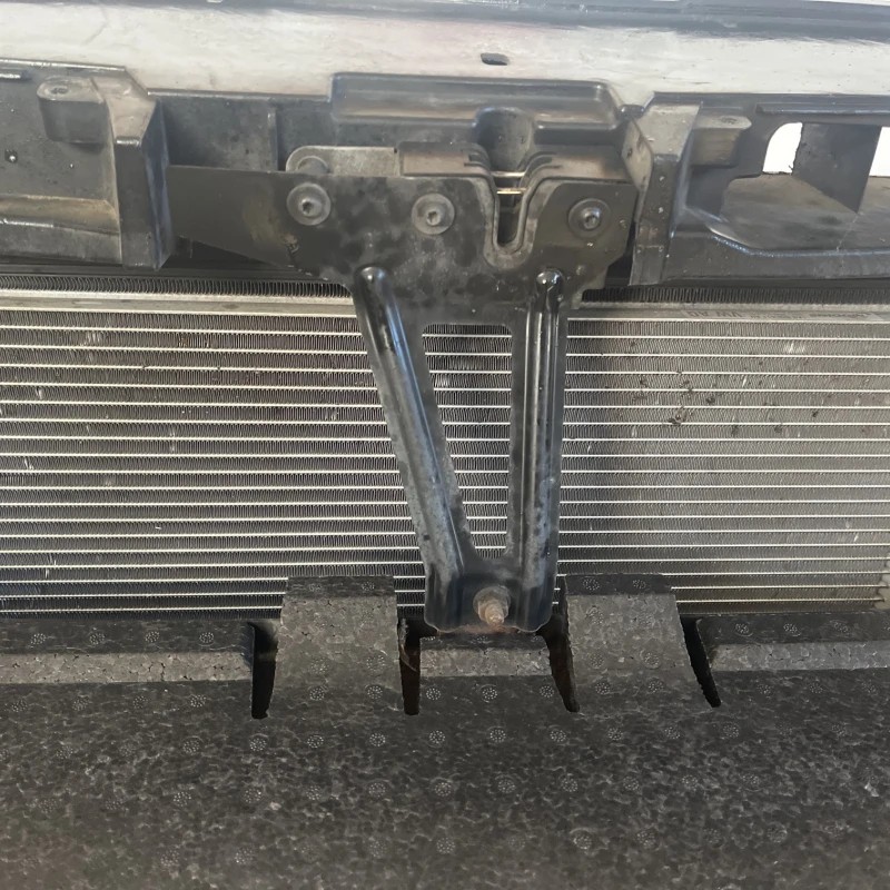 Trager complet / Skoda Superb II 3T 2011 / Caroserie, oglinzi si faruri