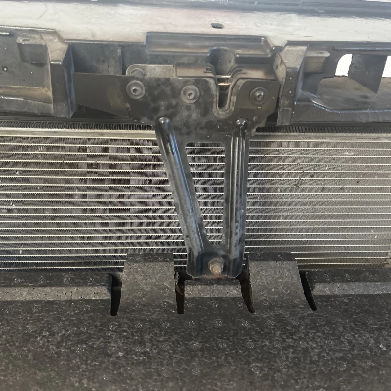 Trager complet / Skoda Superb II 3T 2011 / Caroserie, oglinzi si faruri