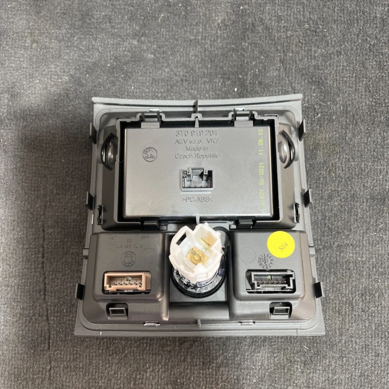 Panou climatronic spate / Skoda Superb II 3T 2011 / Climatizare