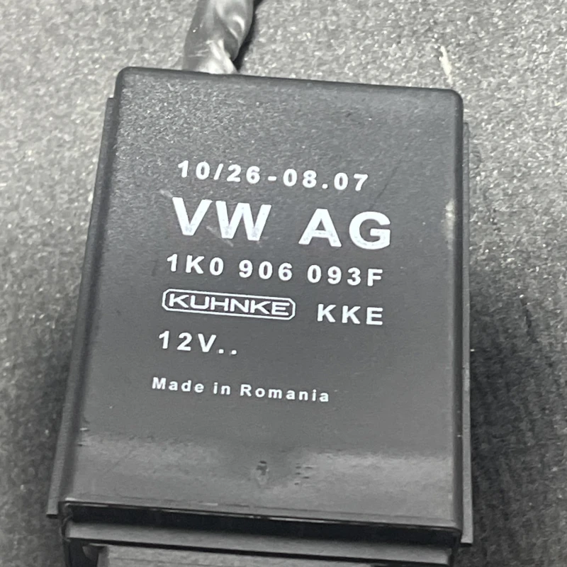 Releu pompa combustibil / Skoda Superb II 3T 2011 / Audio si electronice