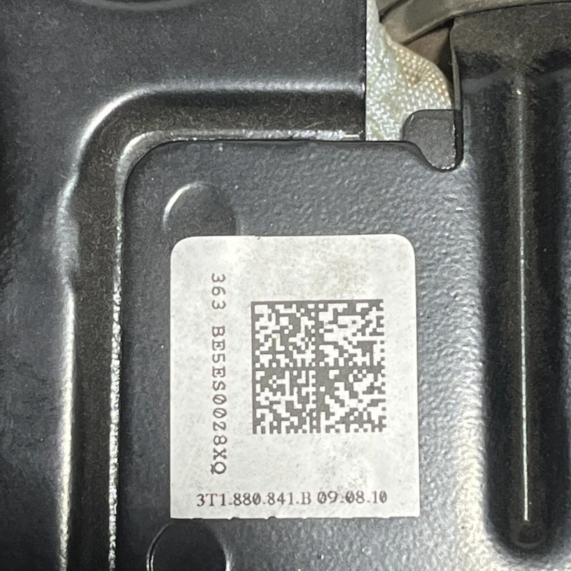 Airbag genunchi sofer / Skoda Superb II 3T 2011 / Interior