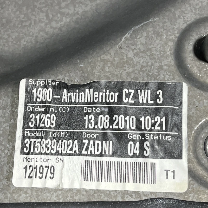 Macara geam dreapta spate / Skoda Superb II 3T 2011 / Caroserie, oglinzi si faruri