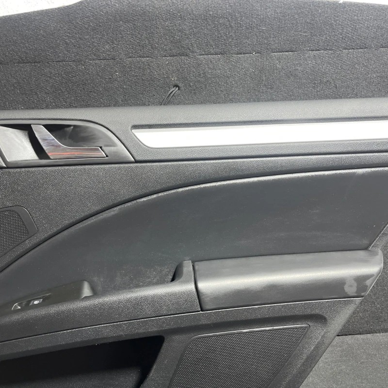 Panou tapiterie usa dreapta spate / Skoda Superb II 3T 2011 / Interior