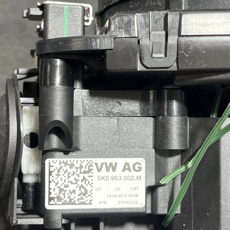 Spira volan cu manete / Skoda Superb II 3T 2011 / Audio si electronice