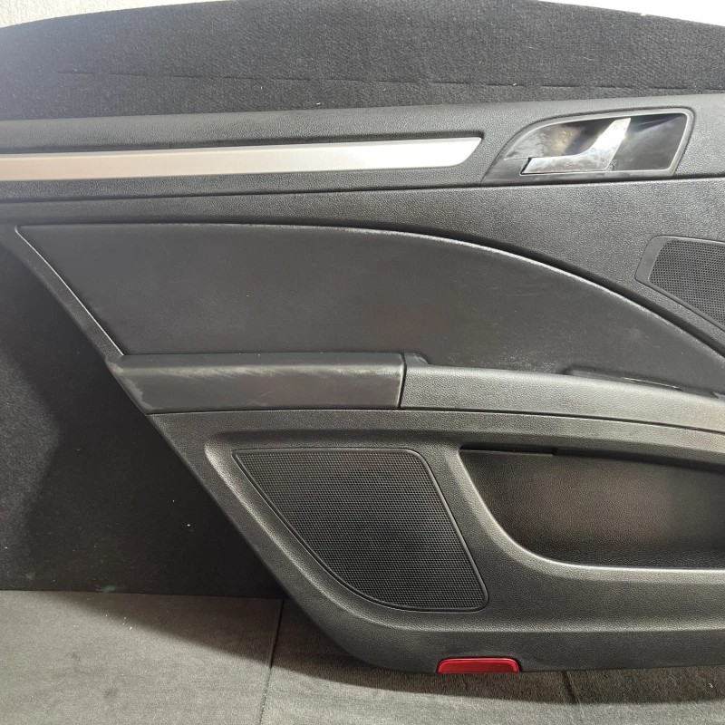 Panou tapiterie usa stanga spate / Skoda Superb II 3T 2011 / Interior