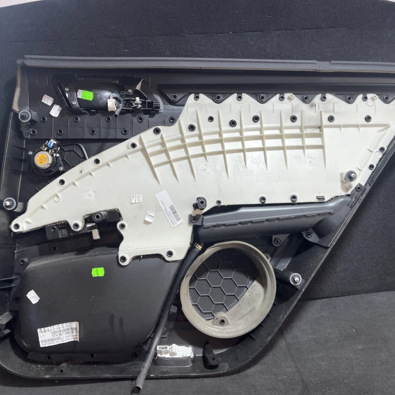 Panou tapiterie usa stanga spate / Skoda Superb II 3T 2011 / Interior