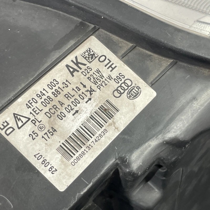 Far stanga xenon / Audi A6 Allroad C6 2008 / Caroserie, oglinzi si faruri
