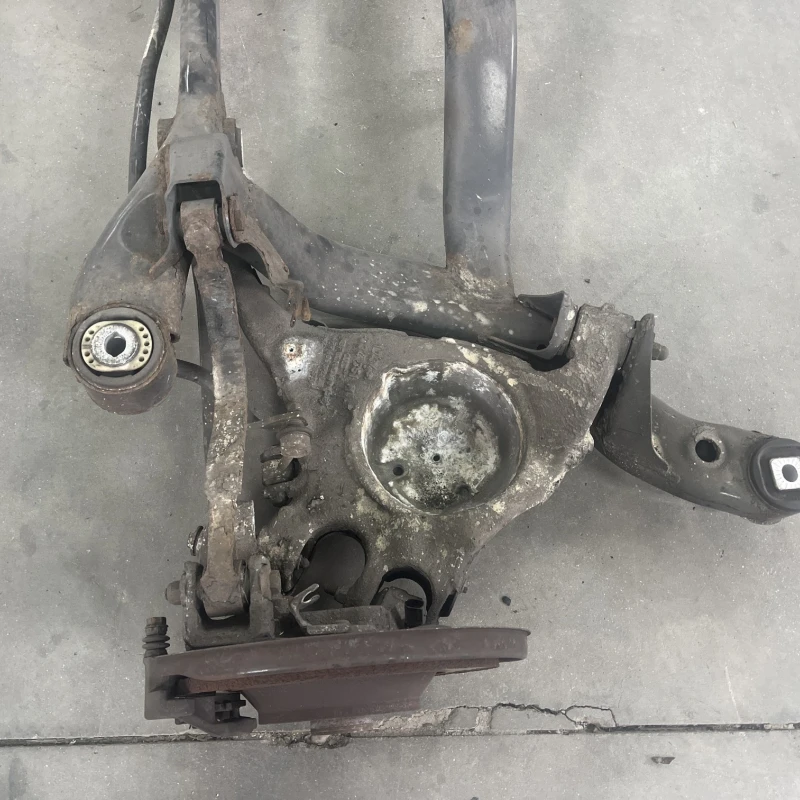 Punte spate / Audi A6 Allroad C6 2008 / Directie si suspensie