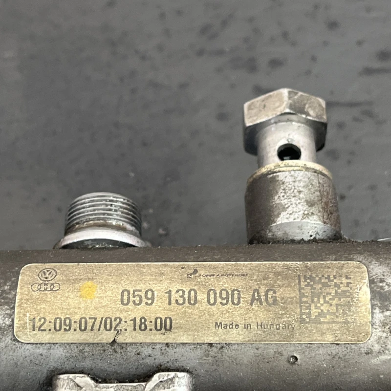 Rampa injectoare cu senzor / Audi A6 Allroad C6 2008 / Motor, racire si evacuare
