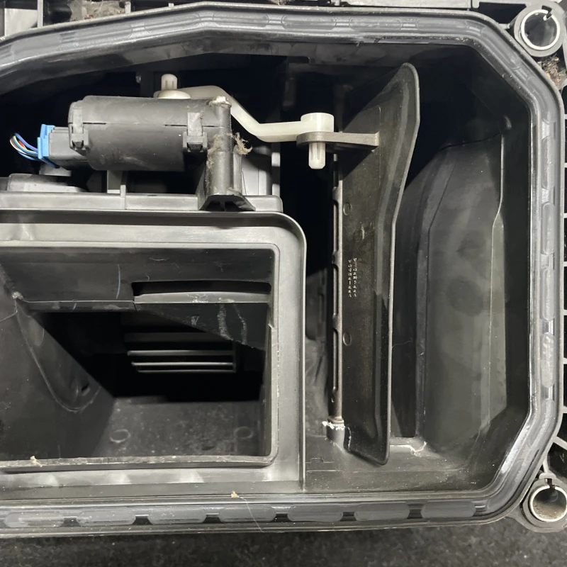Aeroterma tulumba aer / Audi A6 Allroad C6 2008 / Climatizare