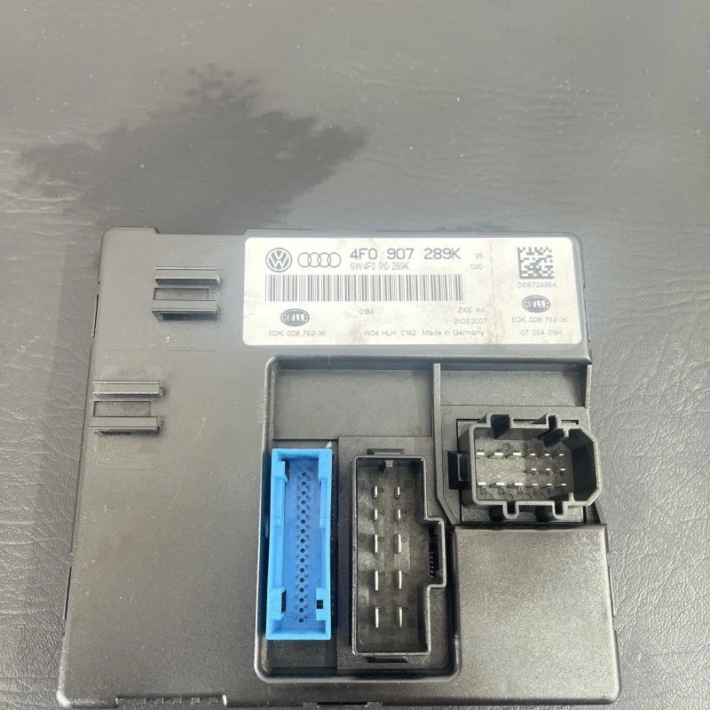Calculator confort bcm / Audi A6 Allroad C6 2008 / Audio si electronice
