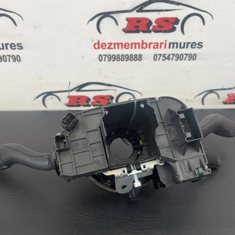 Spira volan cu manete / Audi A6 Allroad C6 2008 / Audio si electronice