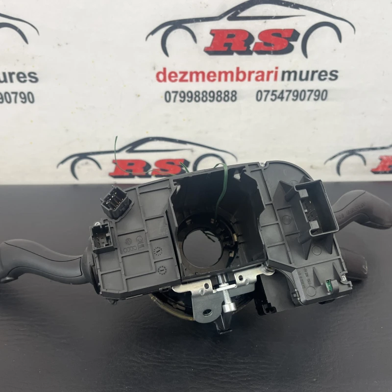 Spira volan cu manete / Audi A6 Allroad C6 2008 / Audio si electronice