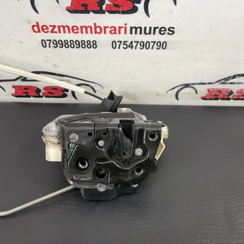 Motoras geam stanga fata / Audi A6 Allroad C6 2008 / Audio si electronice