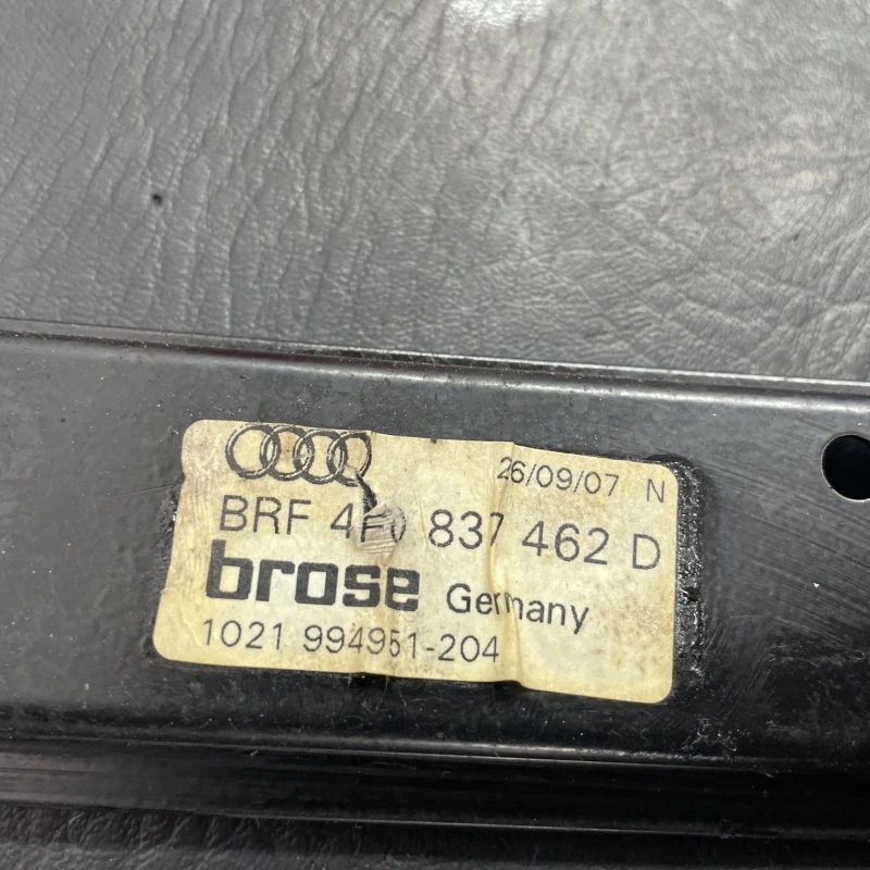 Macara geam dreapta fata / Audi A6 Allroad C6 2008 / Caroserie, oglinzi si faruri