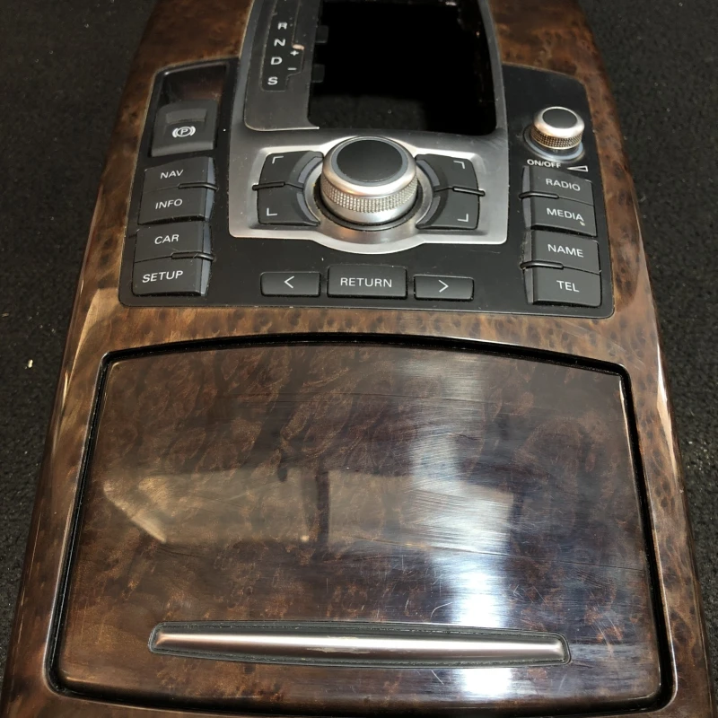 Butoane consola centrala / Audi A6 Allroad C6 2008 / Interior