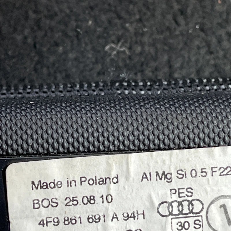 Plasa portbagaj / Audi A6 Allroad C6 2008 / Interior