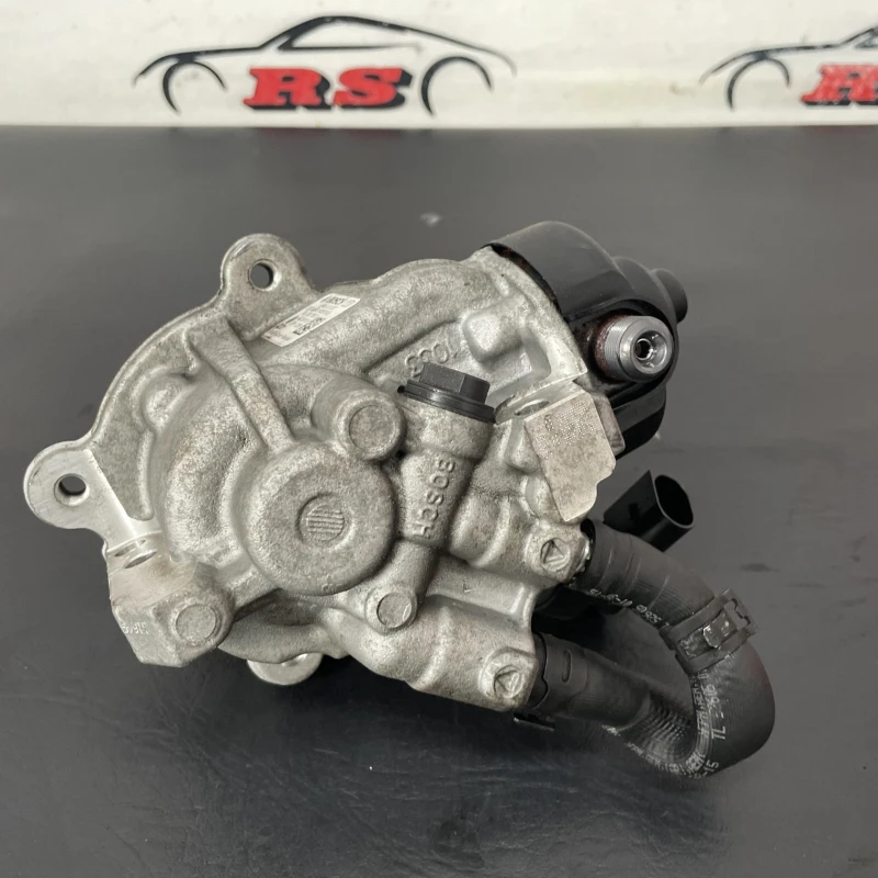 Pompa de injectie inalte / Audi Q5 8R 2015 / Motor, racire si evacuare