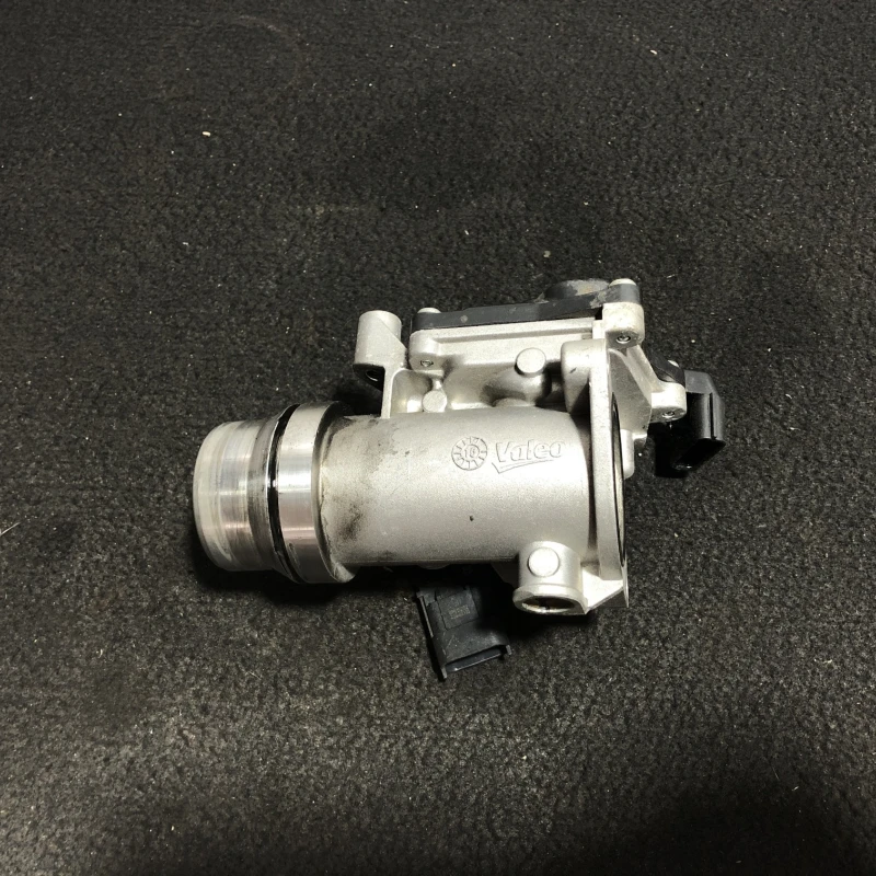 Clapeta de acceleratie / Nissan Qashqai J11 2015 / Motor, racire si evacuare
