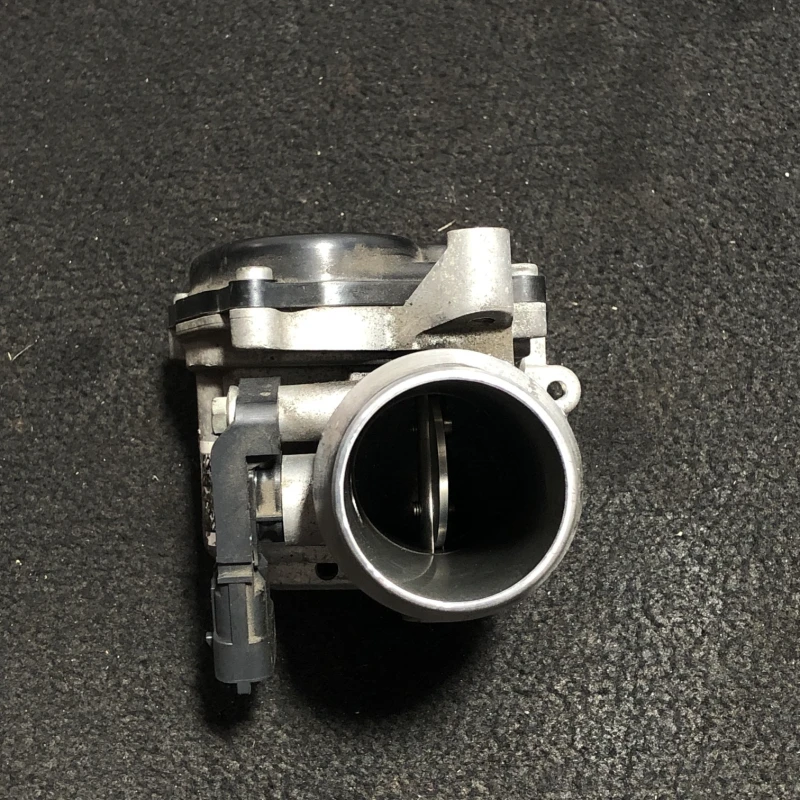 Clapeta de acceleratie / Nissan Qashqai J11 2015 / Motor, racire si evacuare