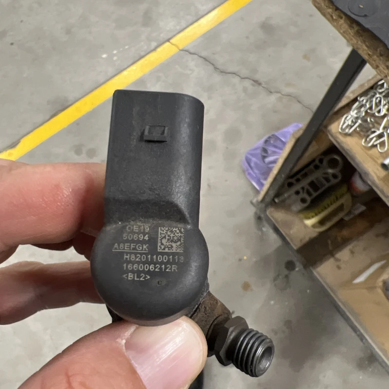 Injector / Nissan Qashqai J11 2015 / Motor, racire si evacuare
