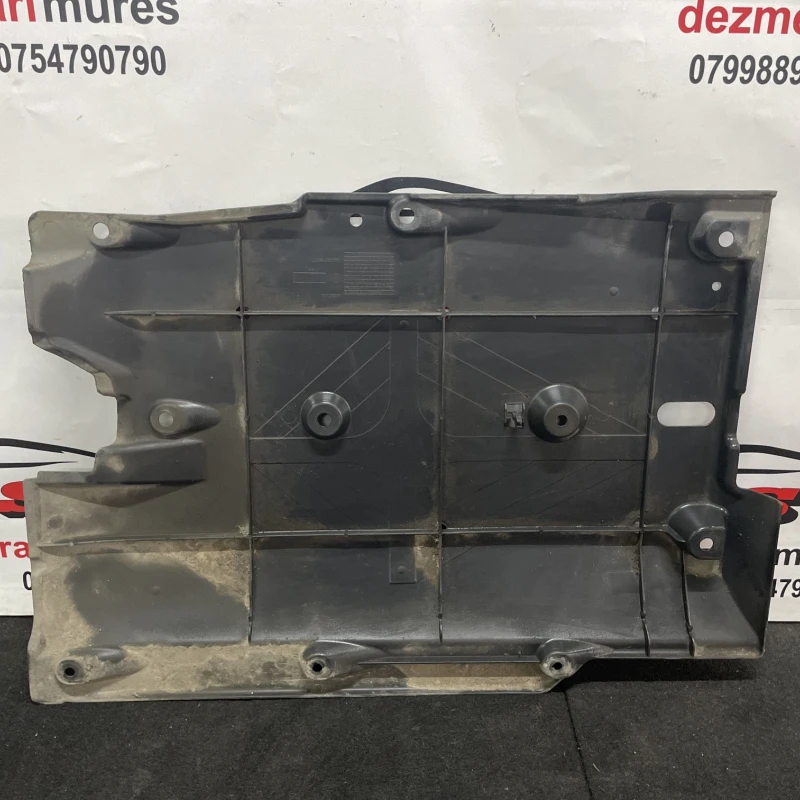 Scut caroserie stanga / Nissan Qashqai J11 2015 / Caroserie, oglinzi si faruri