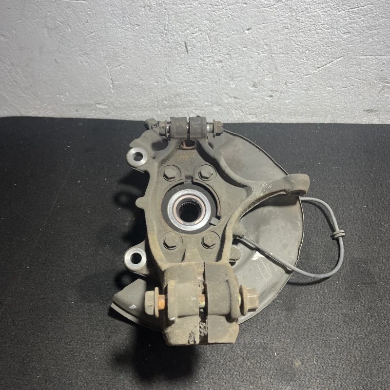 Fuzeta stanga fata / Nissan Qashqai J11 2015 / Directie si suspensie