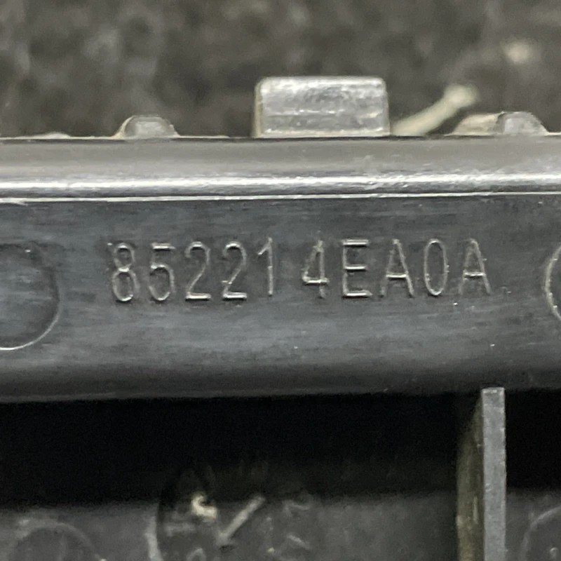 Suport bara / Nissan Qashqai J11 2015 / Caroserie, oglinzi si faruri