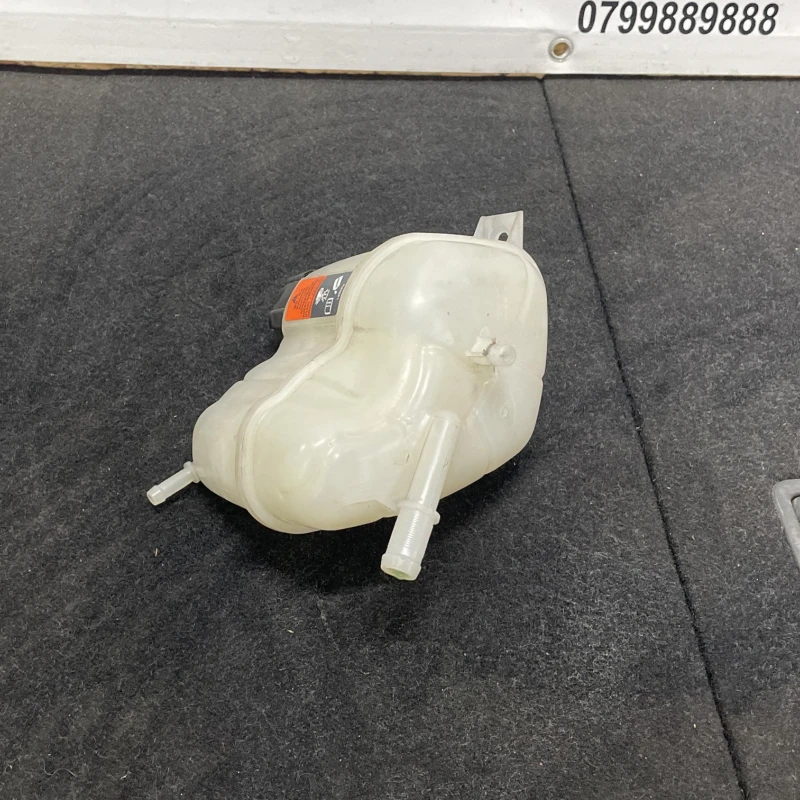 Vas expansiune / Nissan Qashqai J11 2015 / Motor, racire si evacuare