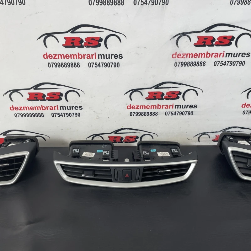 Grila aer bord / Nissan Qashqai J11 2015 / Interior