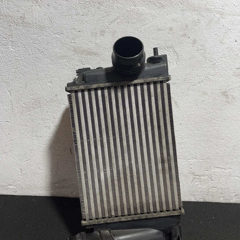 Radiator intercooler Nissan 