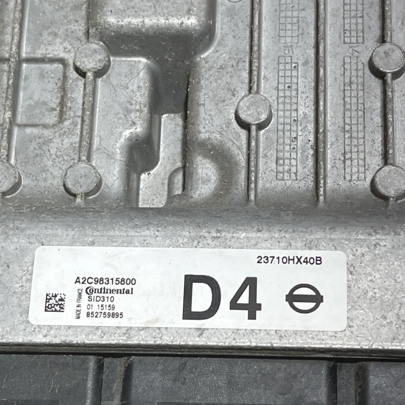 Calculator motor ecu / Nissan Qashqai J11 2015 / Audio si electronice