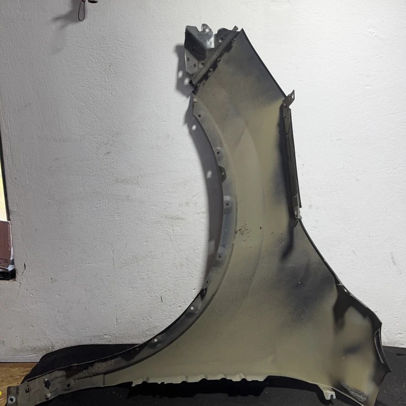 Aripa dreapta fata / Nissan Qashqai J11 2015 / Caroserie, oglinzi si faruri