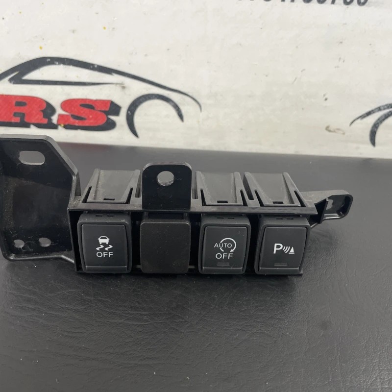 Butoane consola / Nissan Qashqai J11 2015 / Interior