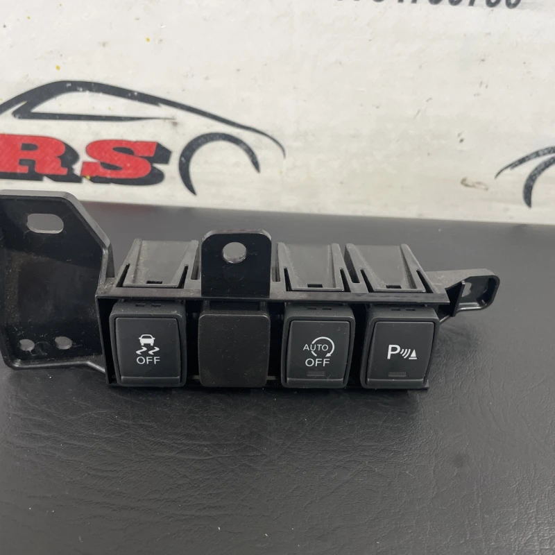 Butoane consola Nissan 