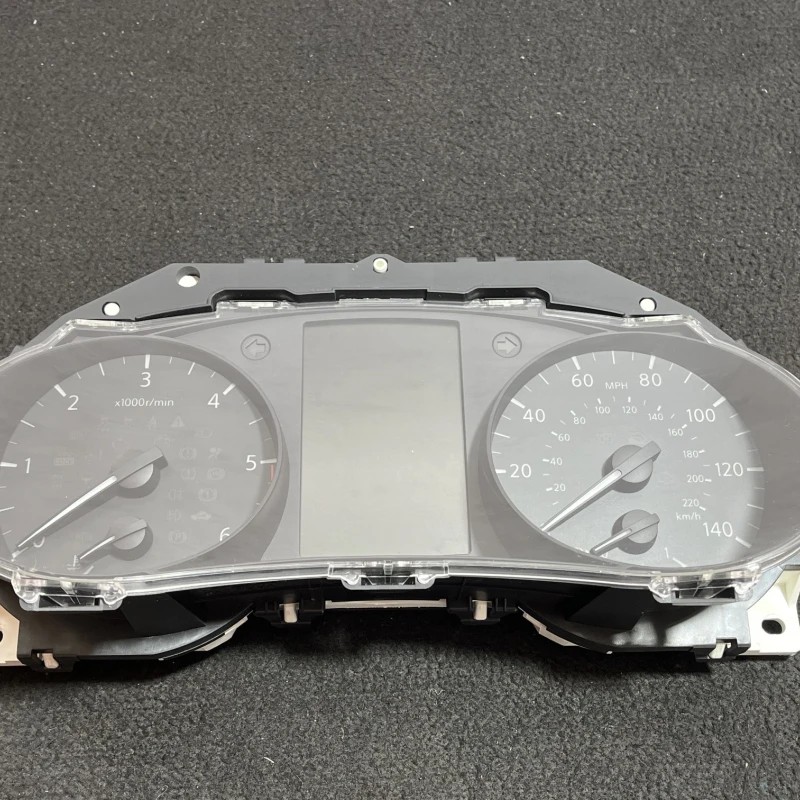 Ceas bord / Nissan Qashqai J11 2015 / Audio si electronice