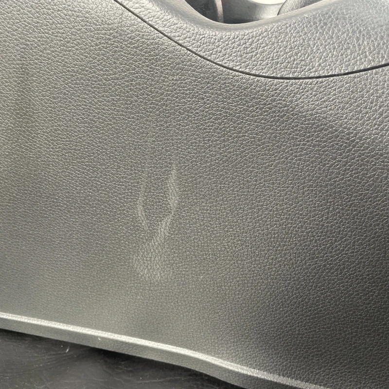 Cotiera centrala / Nissan Qashqai J11 2015 / Interior