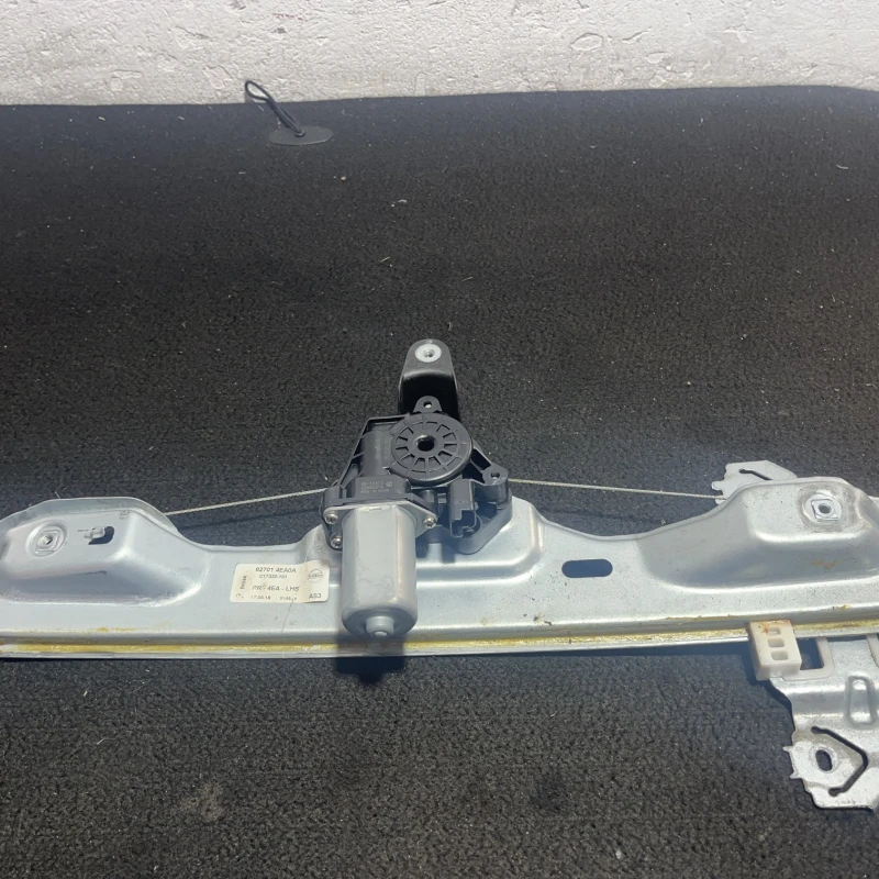 Macara geam stanga spate / Nissan Qashqai J11 2015 / Caroserie, oglinzi si faruri