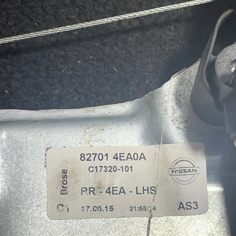 Macara geam stanga spate / Nissan Qashqai J11 2015 / Caroserie, oglinzi si faruri