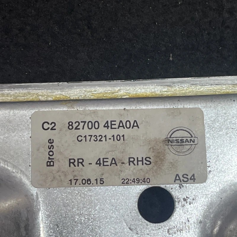 Macara geam dreapta spate / Nissan Qashqai J11 2015 / Caroserie, oglinzi si faruri