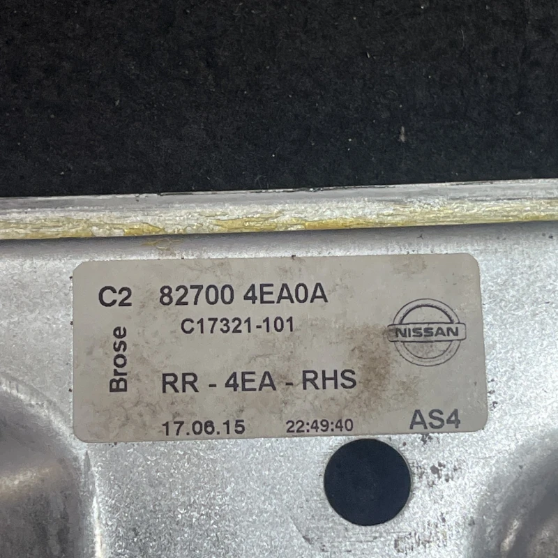 Macara geam dreapta spate / Nissan Qashqai J11 2015 / Caroserie, oglinzi si faruri