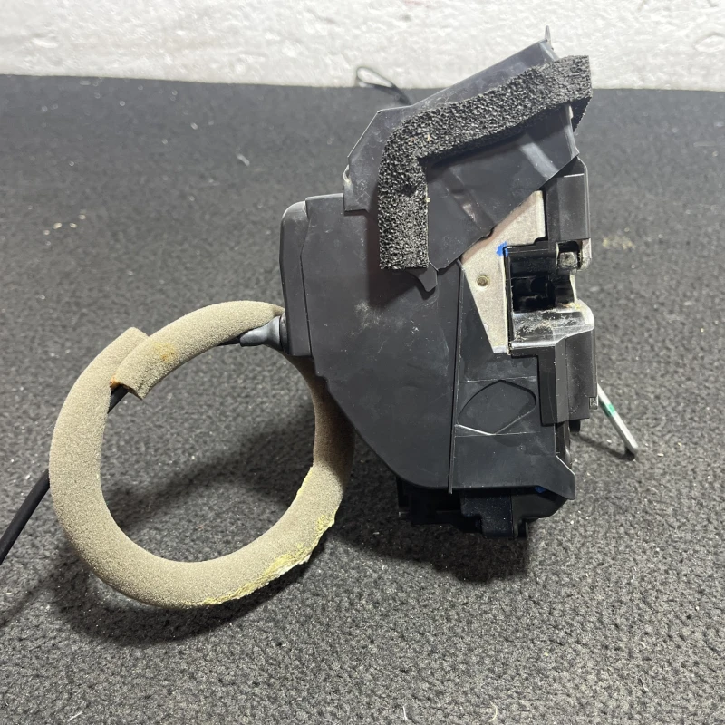 Iala broasca usa dreapta fata / Nissan Qashqai J11 2015 / Caroserie, oglinzi si faruri