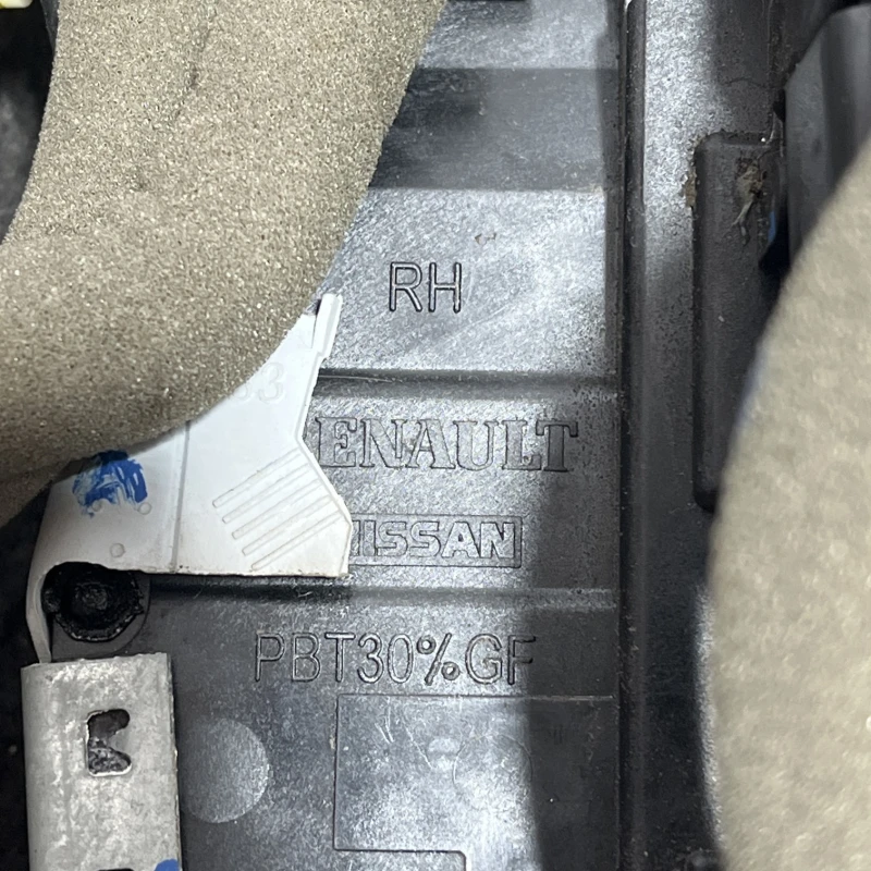Iala broasca usa dreapta fata / Nissan Qashqai J11 2015 / Caroserie, oglinzi si faruri