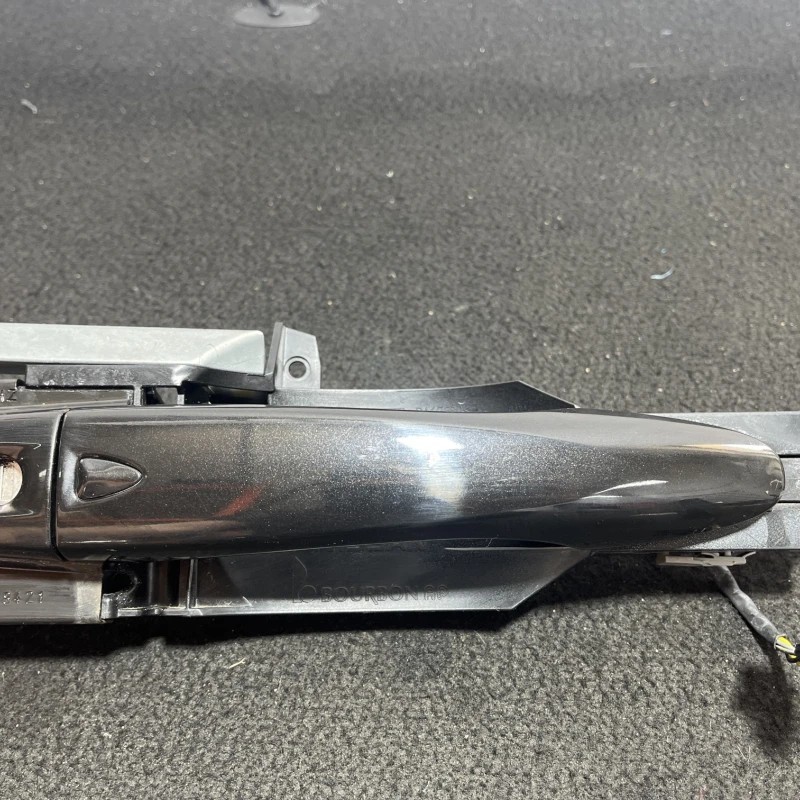 Maner usa dreapta fata / Nissan Qashqai J11 2015 / Caroserie, oglinzi si faruri