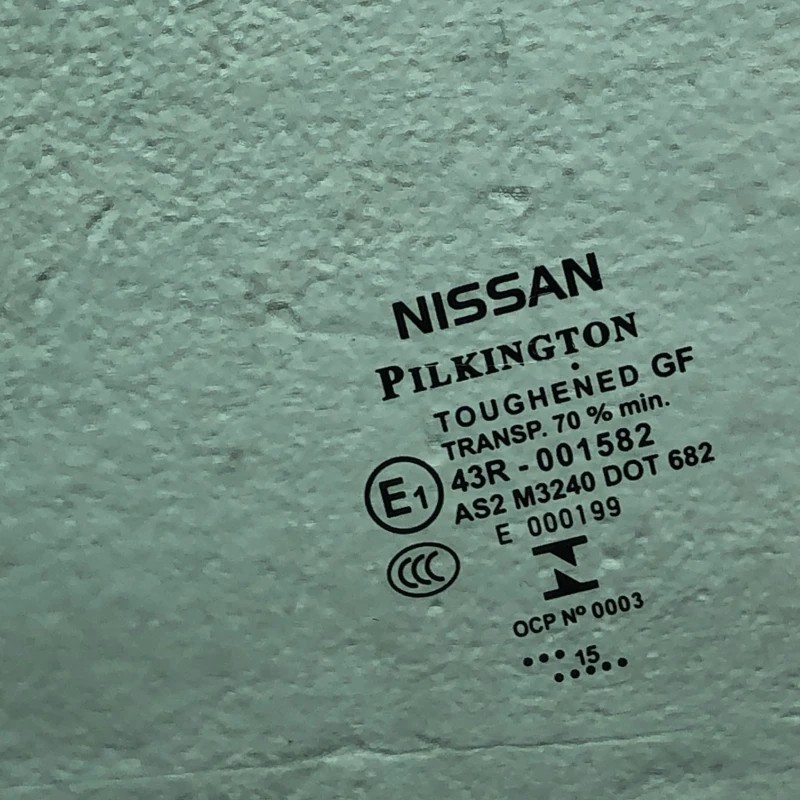 Geam stanga fata / Nissan Qashqai J11 2015 / Caroserie, oglinzi si faruri