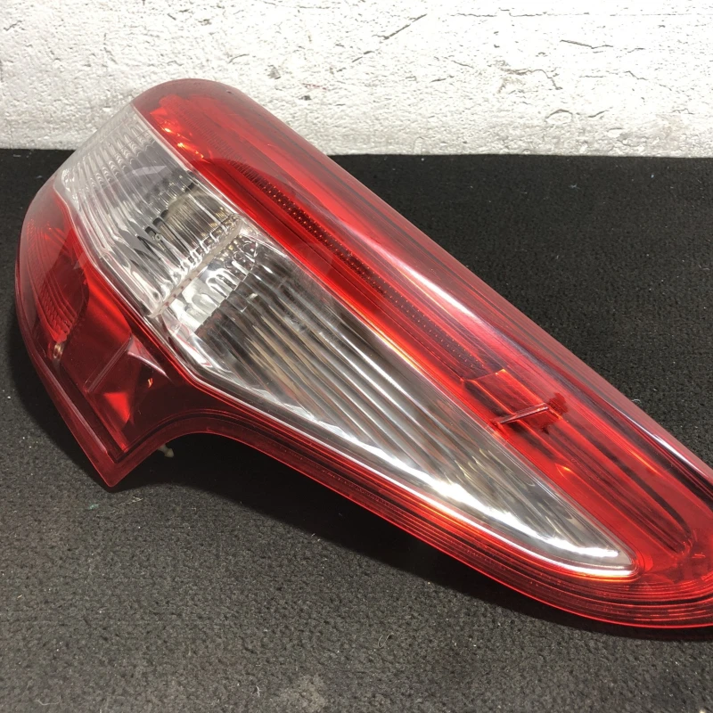 Stop dreapta caroserie / Nissan Qashqai J11 2015 / Caroserie, oglinzi si faruri