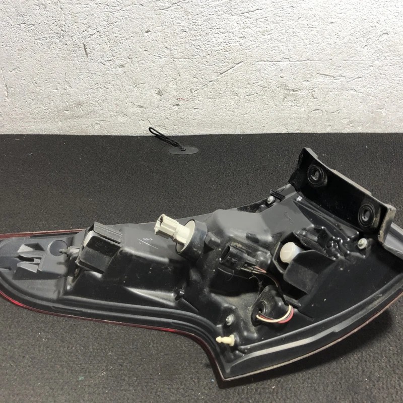 Stop dreapta caroserie / Nissan Qashqai J11 2015 / Caroserie, oglinzi si faruri
