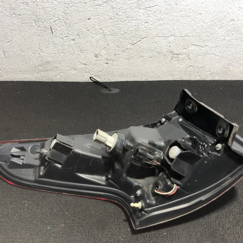 Stop dreapta caroserie / Nissan Qashqai J11 2015 / Caroserie, oglinzi si faruri