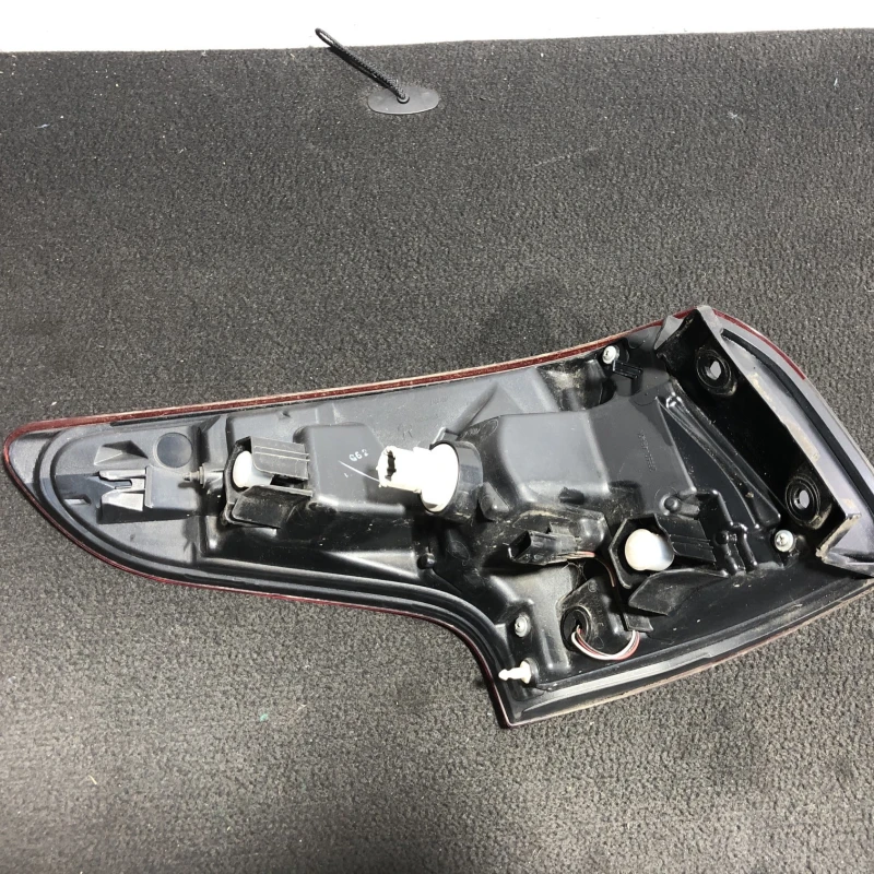 Stop dreapta caroserie / Nissan Qashqai J11 2015 / Caroserie, oglinzi si faruri