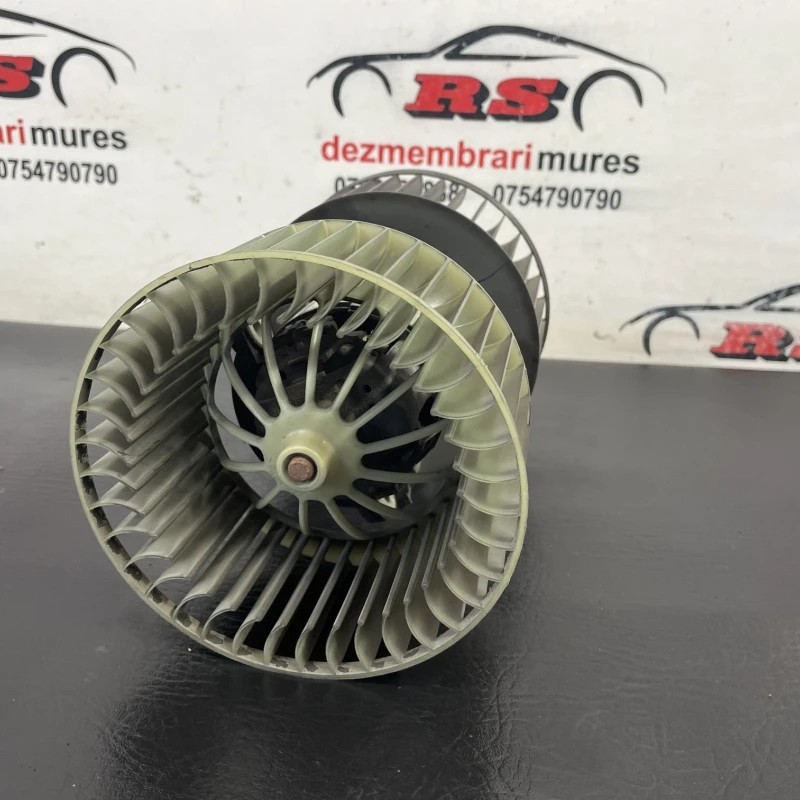 Ventilator aeroterma bord / BMW Seria 3 E36 1997 / Climatizare